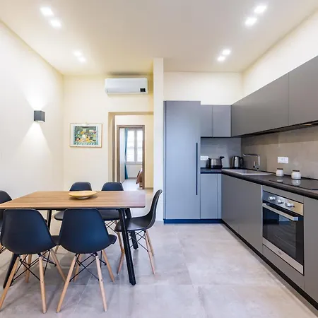 Rega 37 Apartamento *